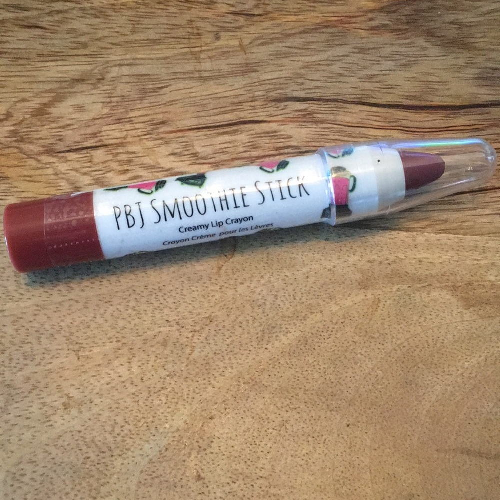 The beauty crop creamy lip crayon